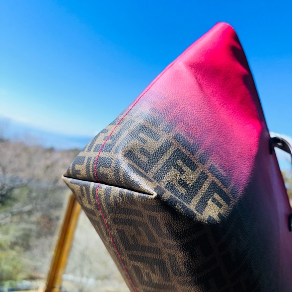 Fendi: Ombré Zucca FF Monogram Tote Bag (Pink) - Picture 8 of 17